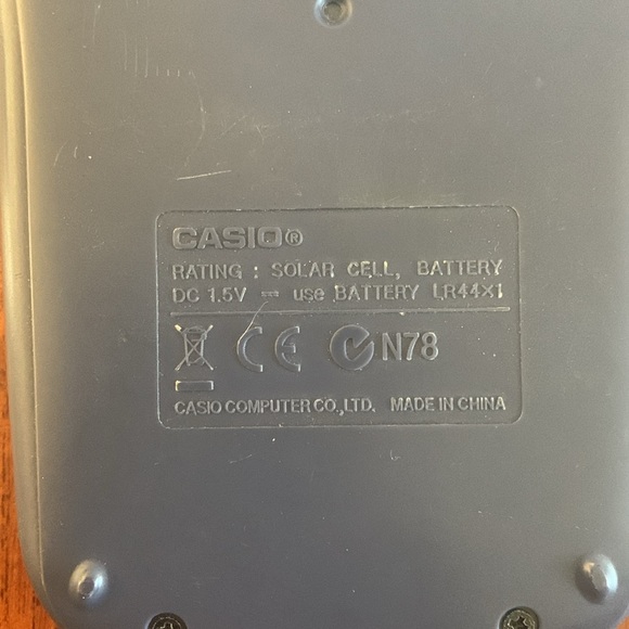 Casio fx-115ES Plus Natural-U.P.A.M. Science Calculator with cover two-way power - Picture 4 of 7